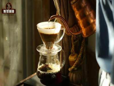 معرفة متقدمة في القهوة المقطرة يدويًا: ما هي خصائص قمع Kalita؟ مقارنة بين قمع kalita شبه المنحرف وقمع v60، لماذا أصبح القمع شبه المنحرف أقل شيوعًا الآن؟